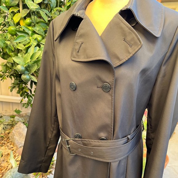 Calvin Klein trench coat - Picture 2 of 6